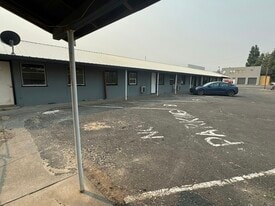 618 Basin St NW in Ephrata, WA - Building Photo