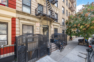 558 W 151st St in New York, NY - Building Photo - Building Photo