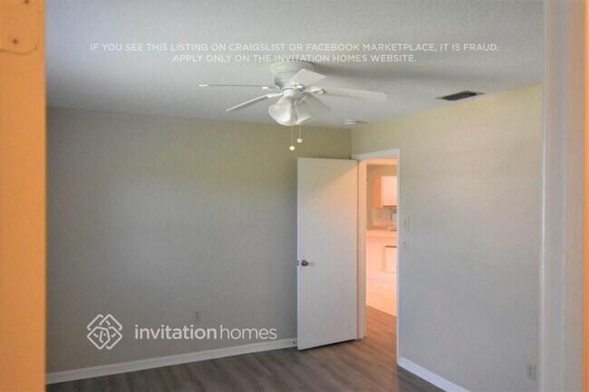 2117 Mauritania Rd in Punta Gorda, FL - Building Photo - Building Photo