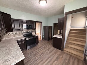 4834 Adams St in Lincoln, NE - Building Photo - Building Photo