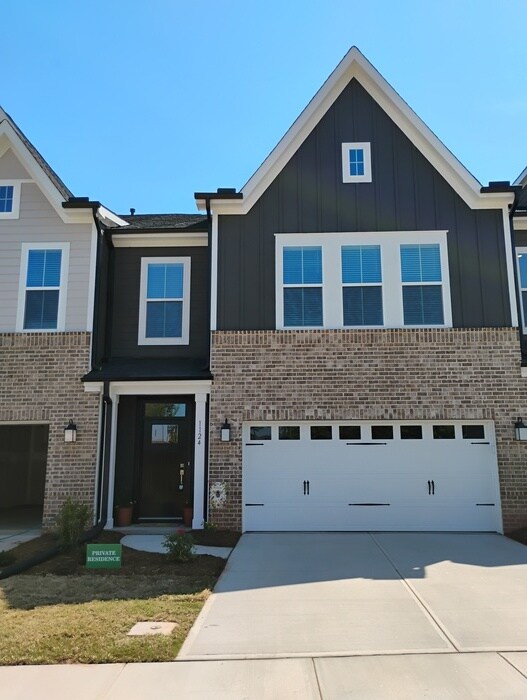 1124 Bell Heather Rd in Durham, NC - Building Photo - Building Photo