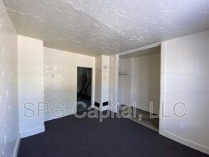 402 E King St in York, PA - Building Photo - Building Photo