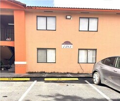 7283 W 24th Ave in Hialeah, FL - Building Photo