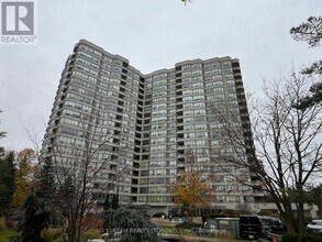 175 Bamburgh Cir in Toronto, ON - Building Photo - Building Photo