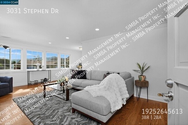 3031 Stephen Dr in Richmond, CA - Building Photo - Building Photo