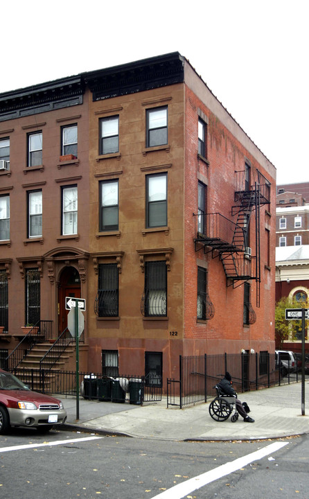 122 S Oxford St in Brooklyn, NY - Foto de edificio