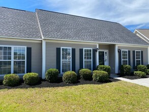 1027 Cherry Tree Ln in North Myrtle Beach, SC - Building Photo - Building Photo