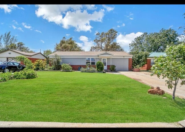 property at 1033 Coe St