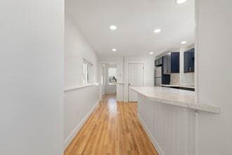 122 Union St in Rockland, MA - Building Photo - Building Photo