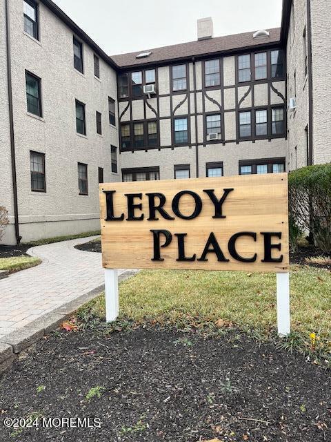 17-19 Leroy Pl in Red Bank, NJ - Building Photo