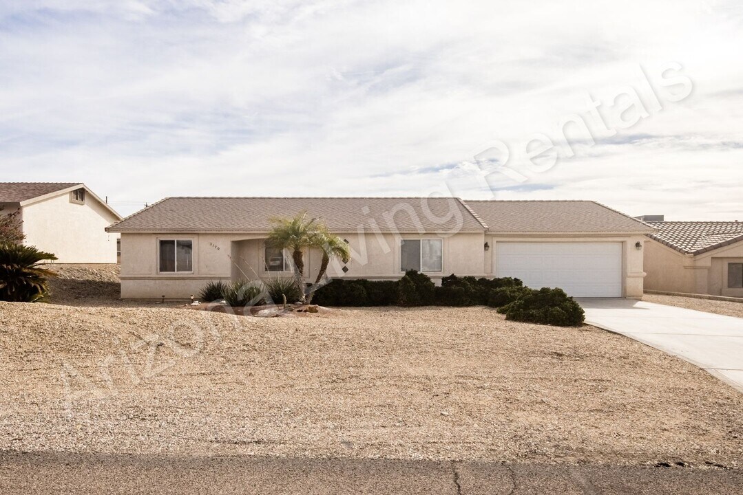 2170 Hillside Dr in Lake Havasu City, AZ - Building Photo