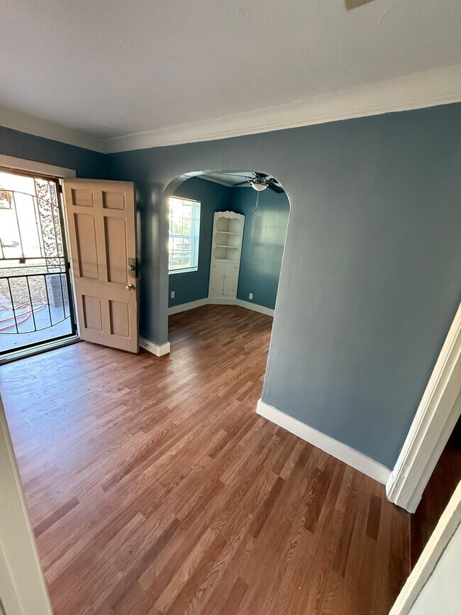 293 W Waldorf Ave in Memphis, TN - Building Photo - Building Photo