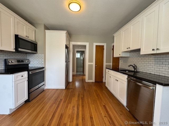 219 Quaker Ln S in West Hartford, CT - Building Photo - Building Photo