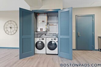 1258 Massachusetts Ave in Boston, MA - Building Photo - Building Photo