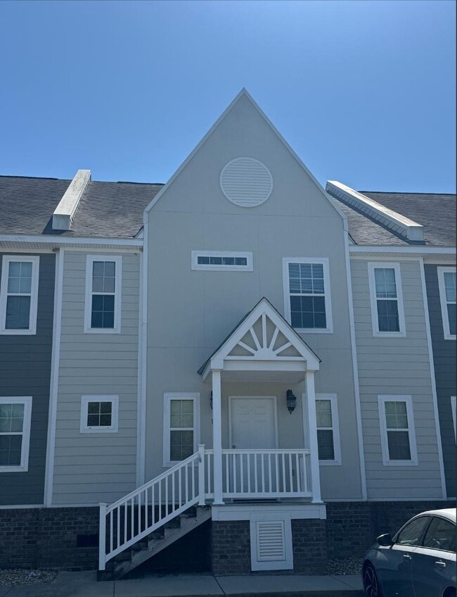 4988 Burkhalter Rd in Statesboro, GA - Building Photo - Building Photo