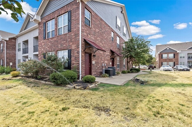 801 Luther W St in College Station, TX - Building Photo - Building Photo