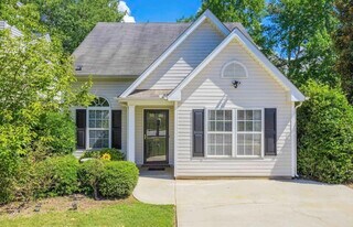 100 Glenlea Ln in Greenville, SC - Building Photo