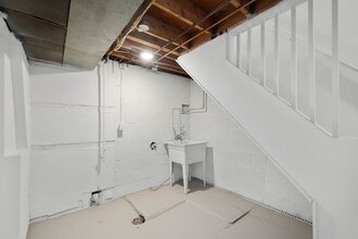 743 Elm Dr in Verona, PA - Building Photo - Building Photo