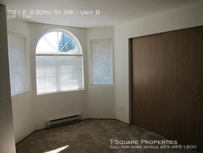 7612 230th St SW-Unit -Unit B in Edmonds, WA - Building Photo - Building Photo