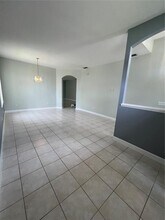 4701 Chalfont Dr in Orlando, FL - Foto de edificio - Building Photo