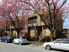 785 W 8th Ave in Vancouver, BC - Building Photo