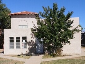 6625 Calle La Paz in Tucson, AZ - Building Photo