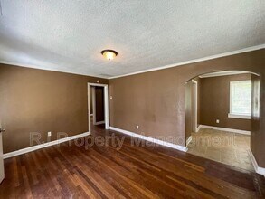 1831 Valley Blvd in Memphis, TN - Foto de edificio - Building Photo
