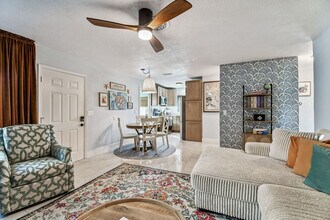 11250 2nd St E in Treasure Island, FL - Building Photo - Building Photo