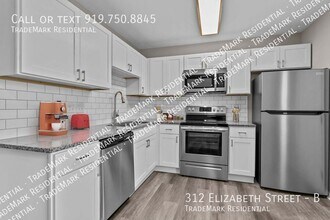 312 Elizabeth St in Spring Lake, NC - Building Photo - Building Photo