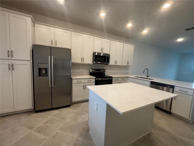 17560 Opal Sand Dr in Venice, FL - Building Photo - Building Photo