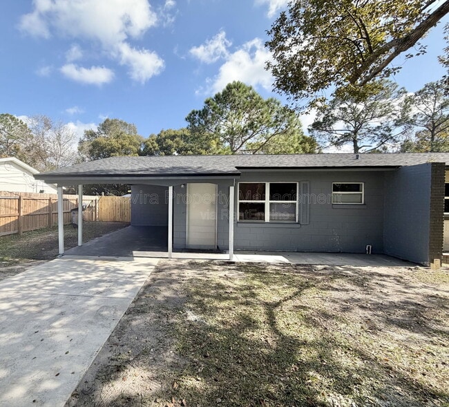 property at 2107 Bonneville Dr