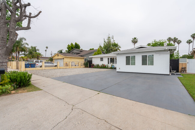 15212 Tyler St in Sylmar, CA - Building Photo - Building Photo