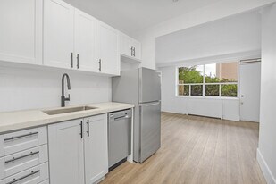 15 Gamble Ave in Toronto, ON - Building Photo