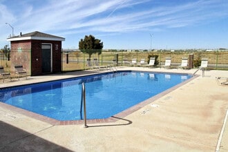 Cantibury Pointe Apartments in Lubbock, TX - Building Photo - Building Photo