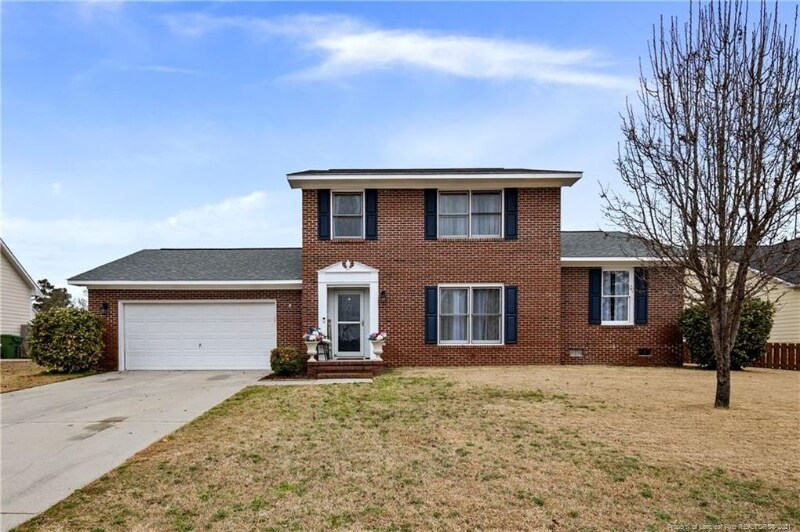 6414 Streeter Dr in Hope Mills, NC - Building Photo
