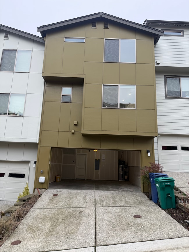 1049 SW 99th Pl in Seattle, WA - Building Photo - Building Photo