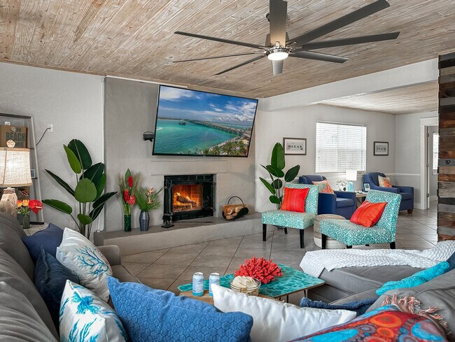 94 Cobia St in Destin, FL - Building Photo - Building Photo