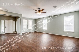 317 Lava Bed Dr in Pflugerville, TX - Building Photo - Building Photo