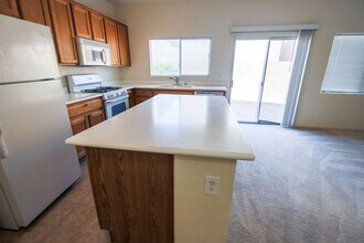 9440 Crimson Sky St in Las Vegas, NV - Building Photo - Building Photo