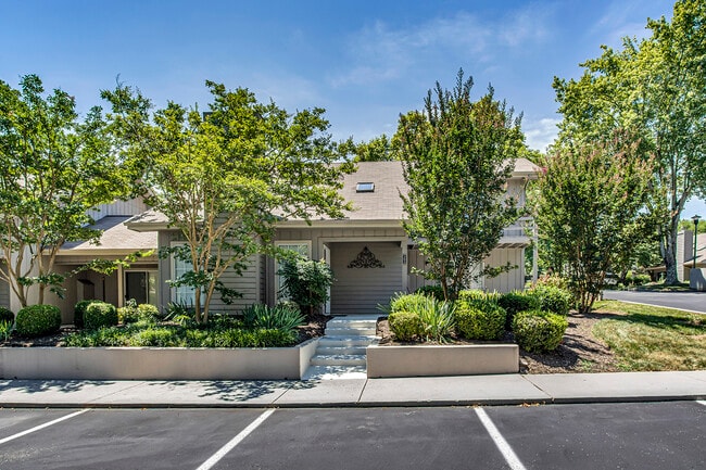 property at 303 Chota View Pl