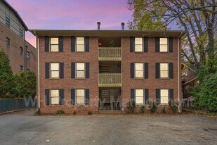 1620 18th Ave S in Nashville, TN - Building Photo