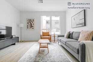 350 Chastain Pl, Unit FL4-ID2057 in Santa Clara, CA - Building Photo