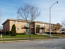 4160 N 104th St Apartments