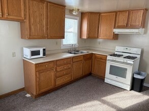 4214 Washington Ave in Erie, PA - Building Photo - Building Photo