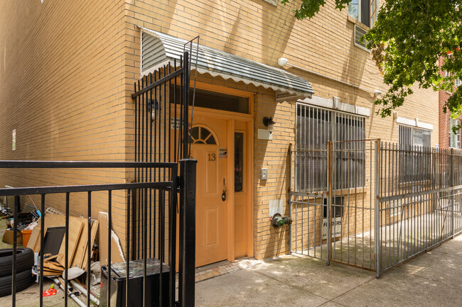 1613 W 9th St in Brooklyn, NY - Building Photo - Building Photo