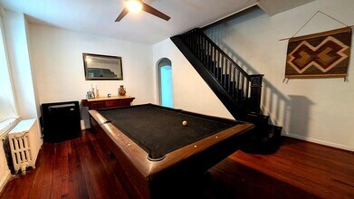 142 Seville St in Philadelphia, PA - Building Photo - Building Photo