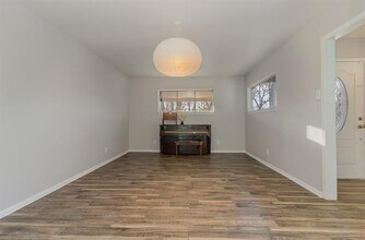 3 Oak Village Dr in Greenville, TX - Building Photo - Building Photo