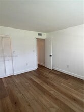 8277 SW 128th St in Miami, FL - Building Photo - Building Photo