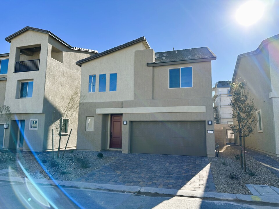 7519 Quail Rock Ave in Las Vegas, NV - Building Photo