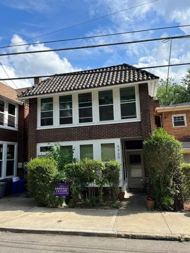 property at 5460 Broad St